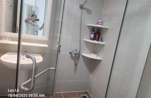 Thao Dien Apartment | Masteri Thao Dien brightly house next to METRO
