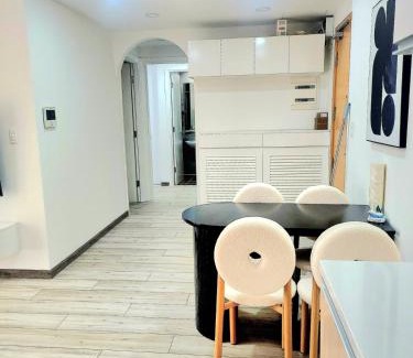 Thao Dien Apartment | Masteri Thao Dien brightly house next to METRO