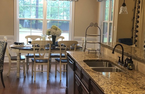 Riverwood Plantation House | Masters-Augusta National Golf Course 7.1 Miles Away