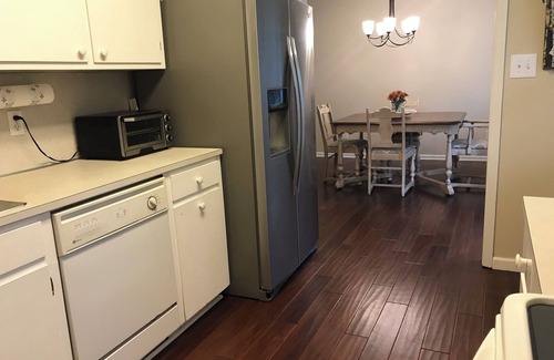 Montclair House | Masters Rental - 2.7 miles to Augusta National - 3 bed/2 bath