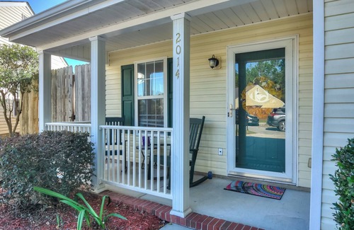 National Hills House | Masters Rental 2-bedroom townhome with WiFi, AC in fabulous Augusta