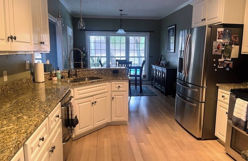 North Augusta House | Masters Retreat - 3 Bed, Pool, Outdoor Kitchen, & Home Gym