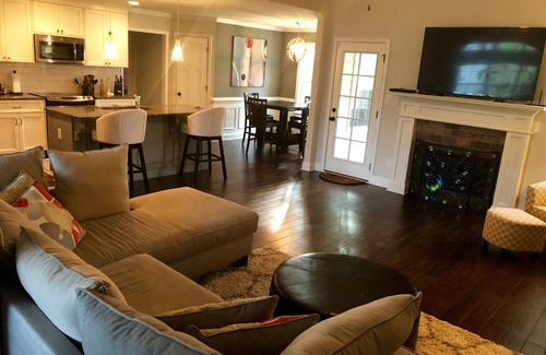 Bath House | Masters Week 2024 Rental