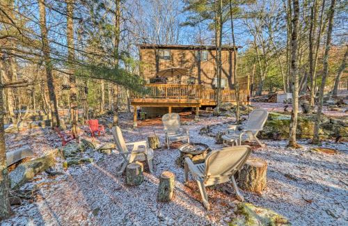 Lackawaxen House | Masthope Home with Pool and Lake Access - Ski Big Bear