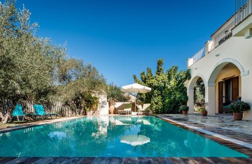 Kavvadades Villa | Mastrogiannis villa Dafne