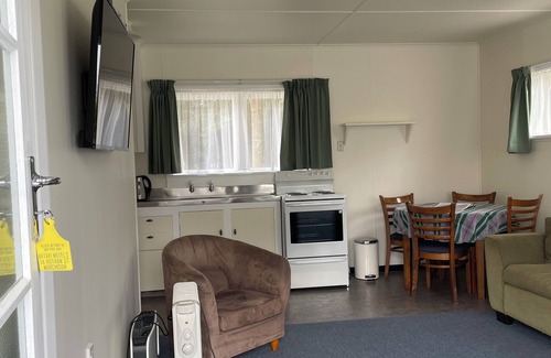 Murchison Hotel | Mataki Motels