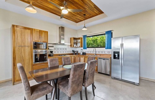 Matapalo House | Matambú Main Beach House