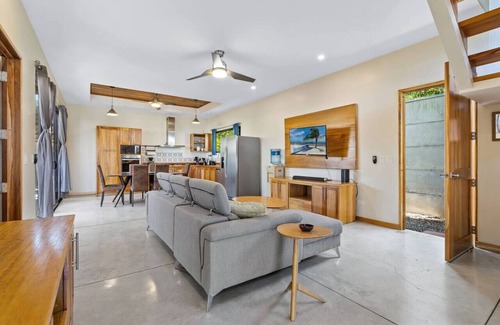 Matapalo House | Matambu Private Home, Guest Homes Private Pool