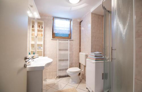 Zirovnica Apartment | Mateja House - Apartments in Žirovnica