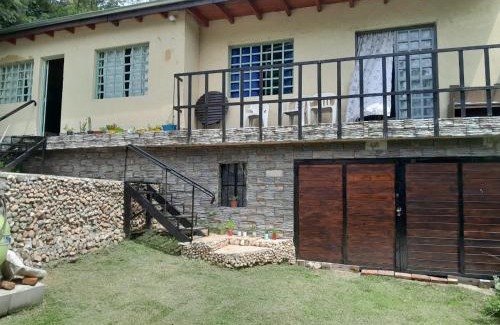 Dr. Enrique Zarate House | Mateo y Stella