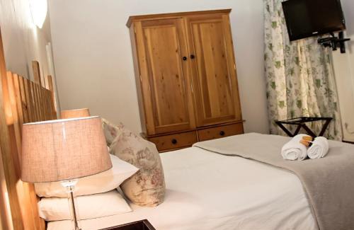 Beaufort West House | Matoppo Inn