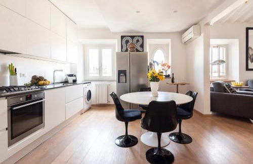 Santissima Annunziata Apartment | Matteotti Apartment