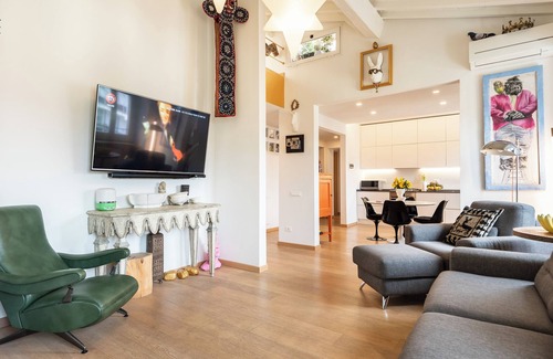 Santissima Annunziata Apartment | Matteotti Apartment - Two Bedroom Apartment, Sleeps 6