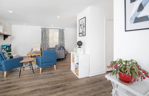 Matthews House | Matthews Abode | Great Location Pet Friendly Home!