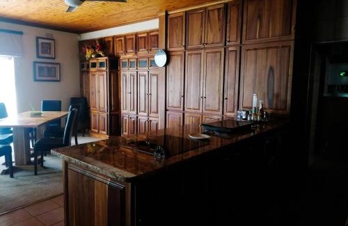Kimberley House | Matthys Guesthouse
