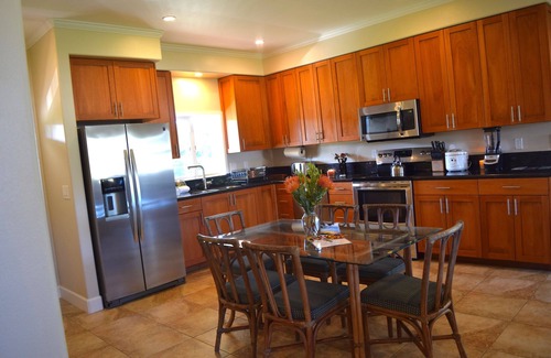 Pauwela House | Maui Plantation Cottage Located Near Beach And Paia, Permitted Bbph 2017/0004