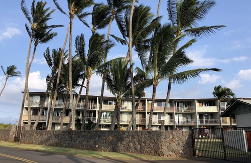 Kuau Apartment | Maui's best Surf, wdsurf, snorkeling by secluded beach+ AC