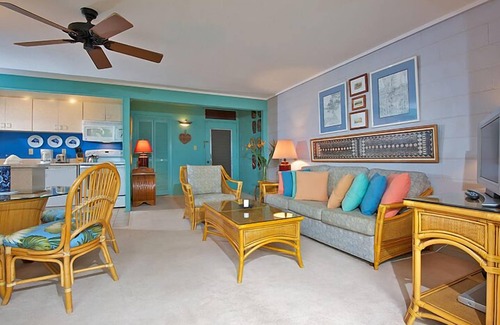 Honokowai Condo | Maui Sands #6e 1 Bedroom Condo by RedAwning