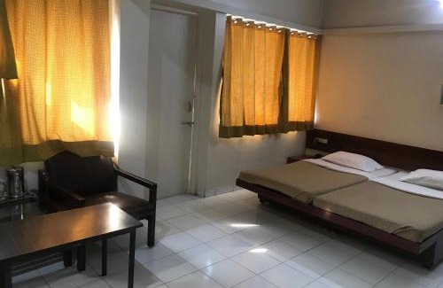 Shivajinagar Hotel | Maurya Residency