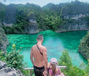 Arborek House | Mawar Homestay
