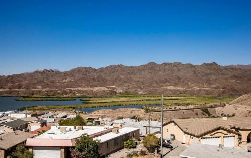 Parker Strip House | Max View, Million Dollar Lake Views!