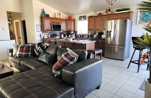 Parker Strip House | Max View Summary: Max