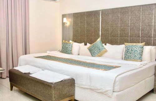 Awka Hotel | Maxbe Continental Hotel
