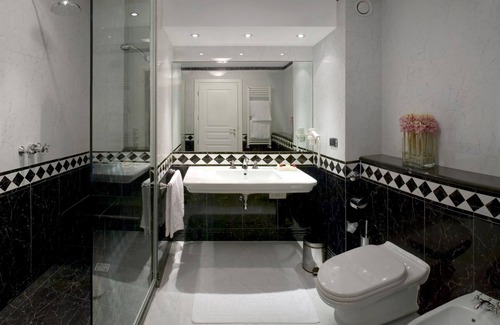 Peschiera Borromeo Hotel | Maxim Hotel