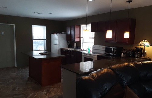 Springwater Cabin | MAXWELL'S MOUNTAIN UPPER CABIN. AMAZING VIEWS!WINECOUNTRY! HOT TUB ON DECK!