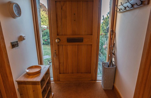 Newton Abbot Cottage | May Blossom Barn