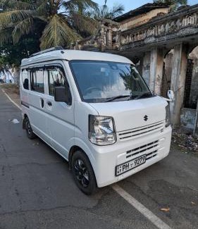 Arugam Bay Boat Rental | May car