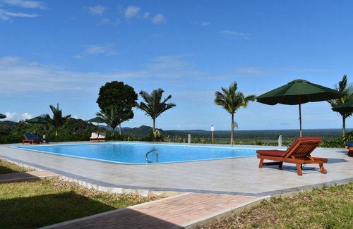 Hopkins Cabin | Maya Heights Village Resort