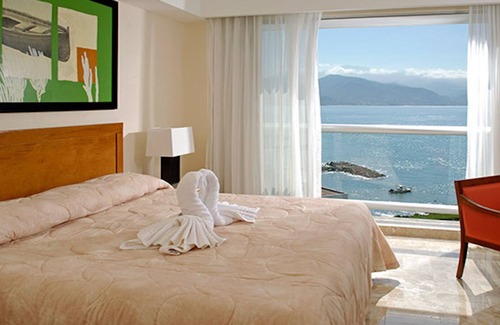 Isla Iguana Resort | MAYAN PALACE 1BR- FREE TRANSPORTATION FROM AIRPORT (MASTER ROOM/2BR AVAILABLE)