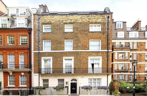 City of Westminster Apartment | Mayfair Darley House by Viridian Apartments