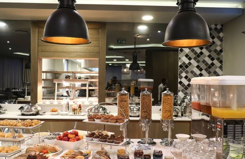 Umtata Hotel | Mayfair Hotel