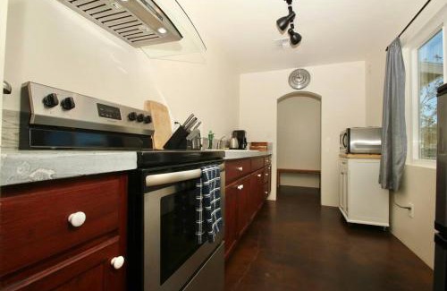 Twentynine Palms House | Mayfair House - 4 Minutes to National Park!