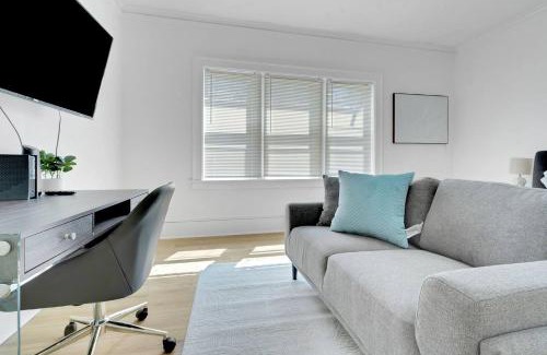 Downtown Rochester Apartment | Mayflower 208 Spectacular Studio Apartment