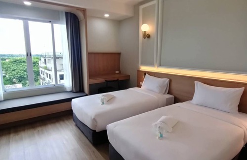 Phitsanulok Hotel | Mayflower Grande Suite Hotel