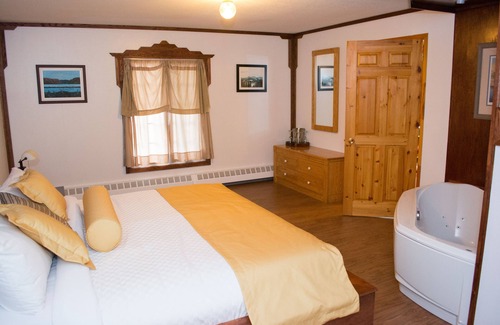 Roddickton Hotel | Mayflower Inn and Adventures