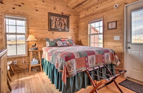 Livingston House | Mayfly 4 · Gigantic Views, Tiny Home, Mayfly #4