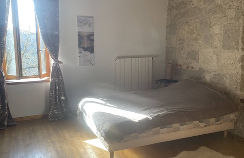 Clermont-Dessous Bed & Breakfast | Mayor Room "Chez Sophie" - 4 people max