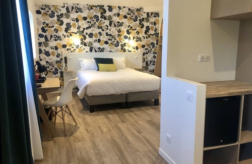 Eu Hotel | Mayrena Hotel