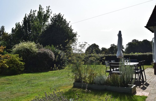 Playden Cottage | Maytham Cottage is a family & dog friendly holiday cottage