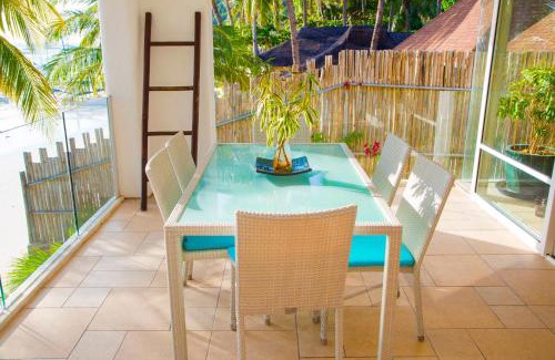 Balabag Villa | Mayumi Beach Villa