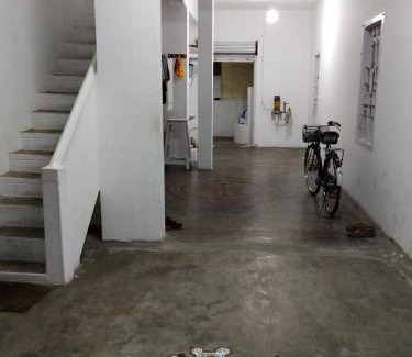 Chennai Bed & Breakfast | Mayurapriya Inn