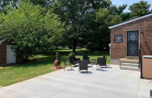 Bardstown Cottage | Maywood Cottage