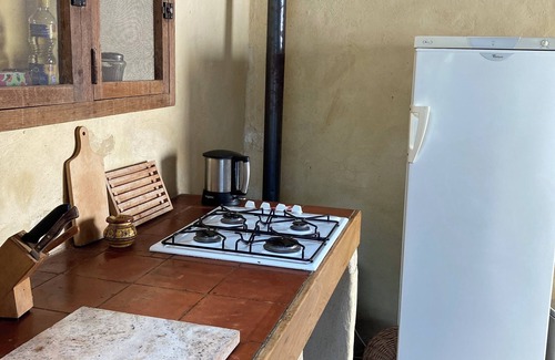 Saint-Hippolyte-du-Fort Ski Chalet | Mazet in the garden for two with baby
