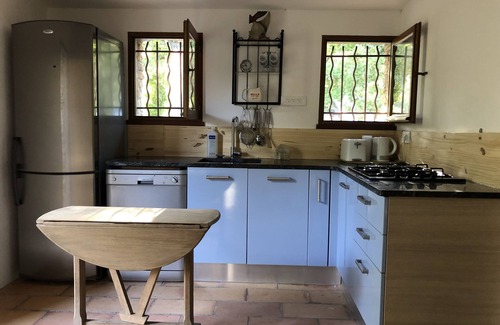 Saignon Other | Mazet in the woods with private pool