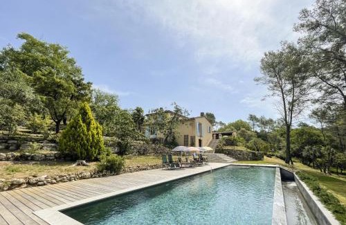 Tourrettes-sur-Loup Villa | Mazet Pascaressa