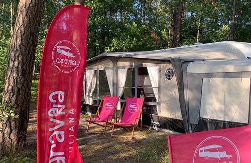 Olsztynek House | Mazury ,Luksusowa Przyczepa Hobby Premium , jezioro , las
